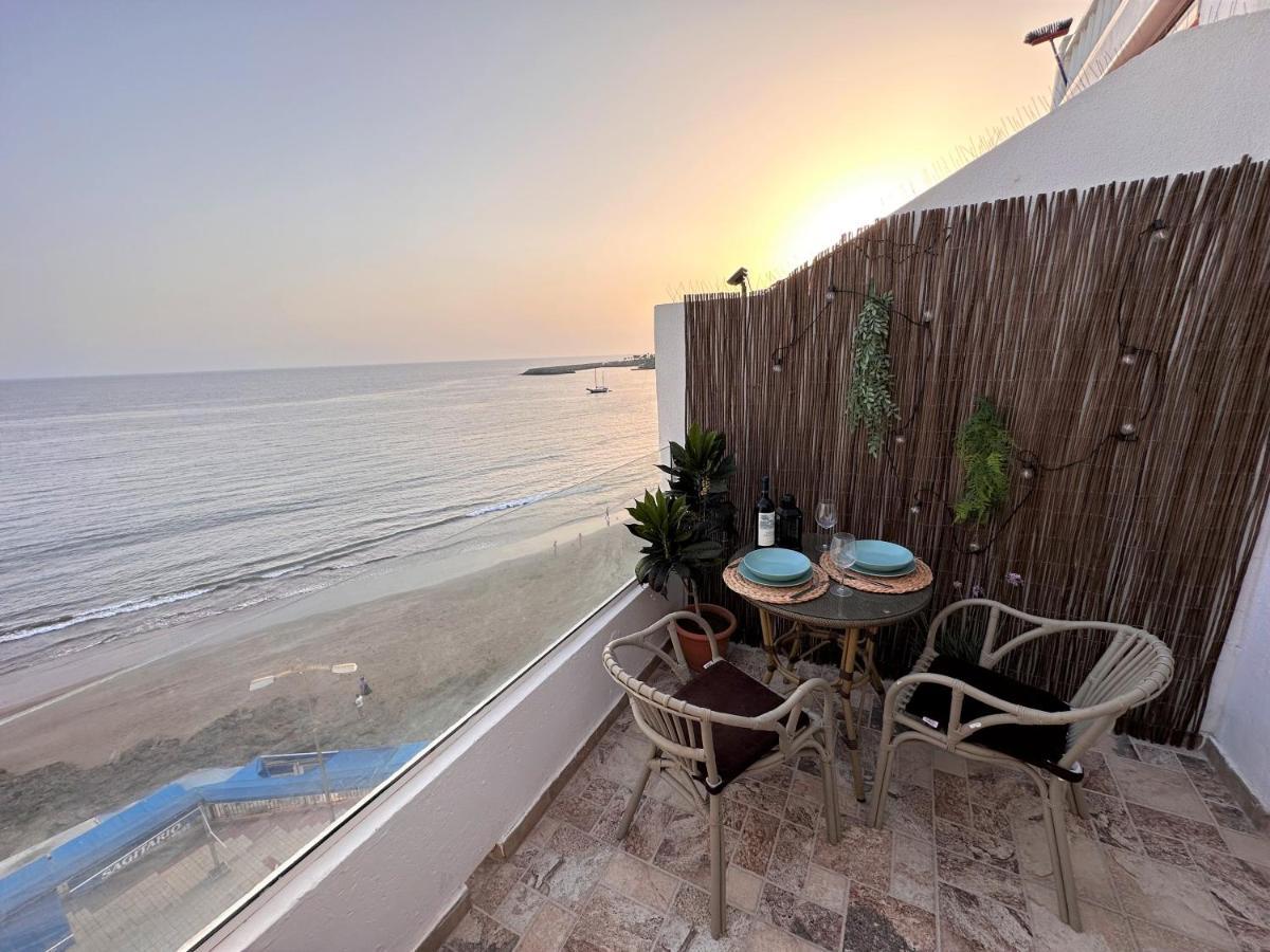 Ocean Views - Beach Apartment ปาตาลาวากา ภายนอก รูปภาพ
