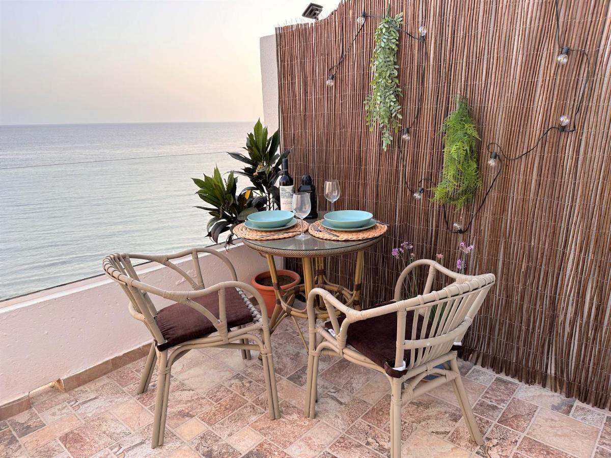 Ocean Views - Beach Apartment ปาตาลาวากา ภายนอก รูปภาพ